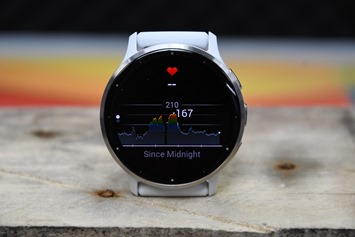 Garmin-Venu3-HeartRate